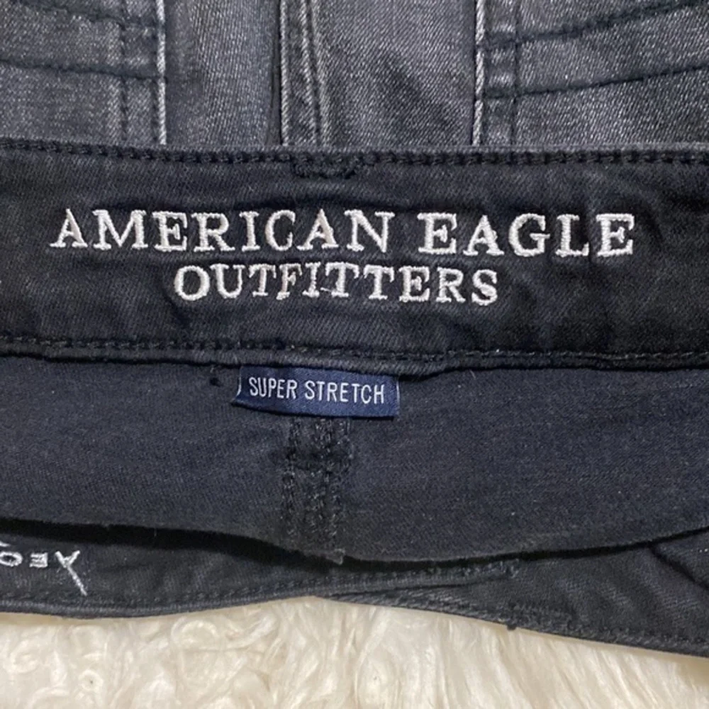 American‎ Eagle Black Distressed Super Stretch Hi Rise Jegging Size 4